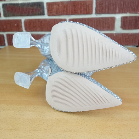 NWT Steve Madden 'Vivy' Dressy Rhinestone Boot in Silver - Picture 6 of 8